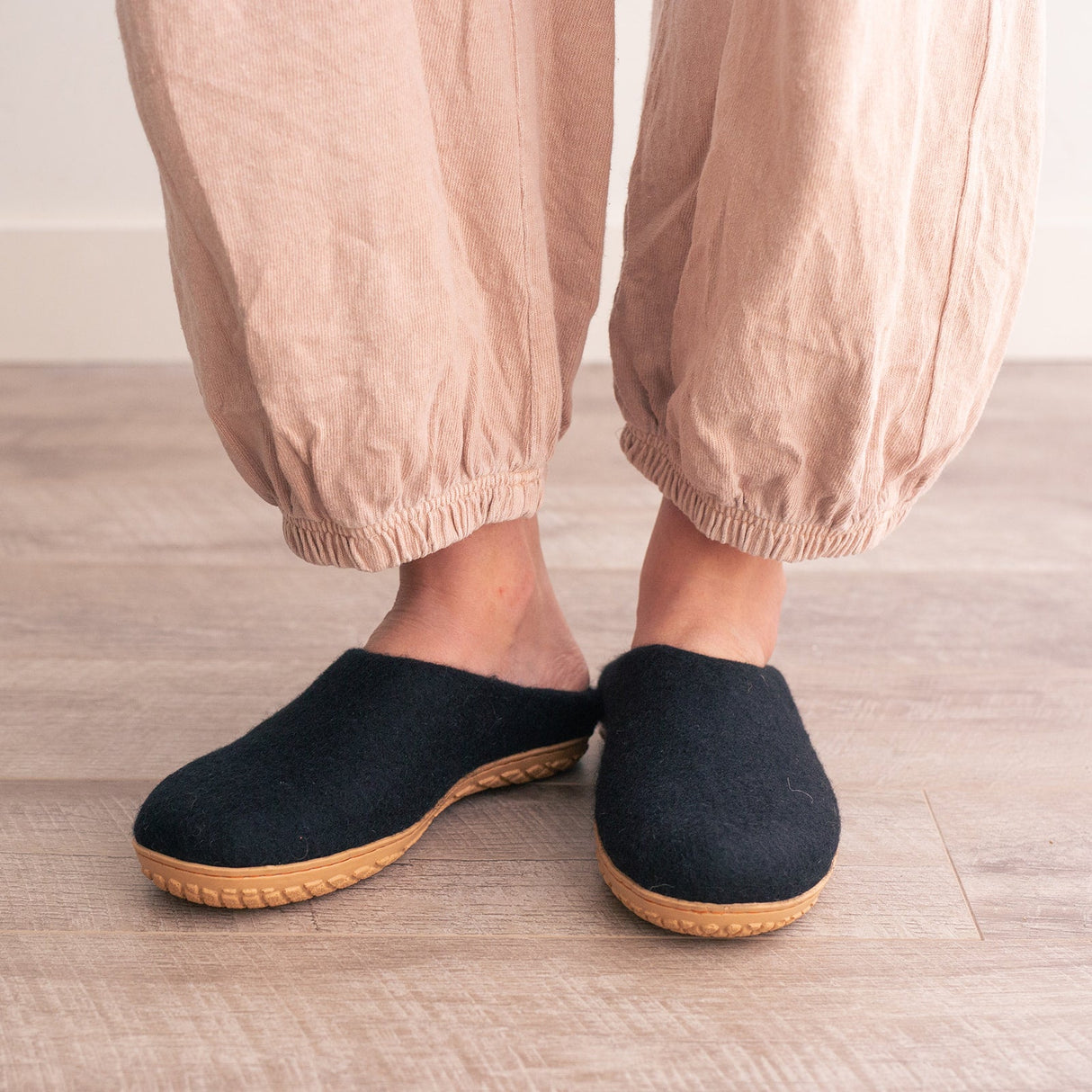 Night Black | Luxury Organic Merino Wool Slippers from Fuzzy Cove