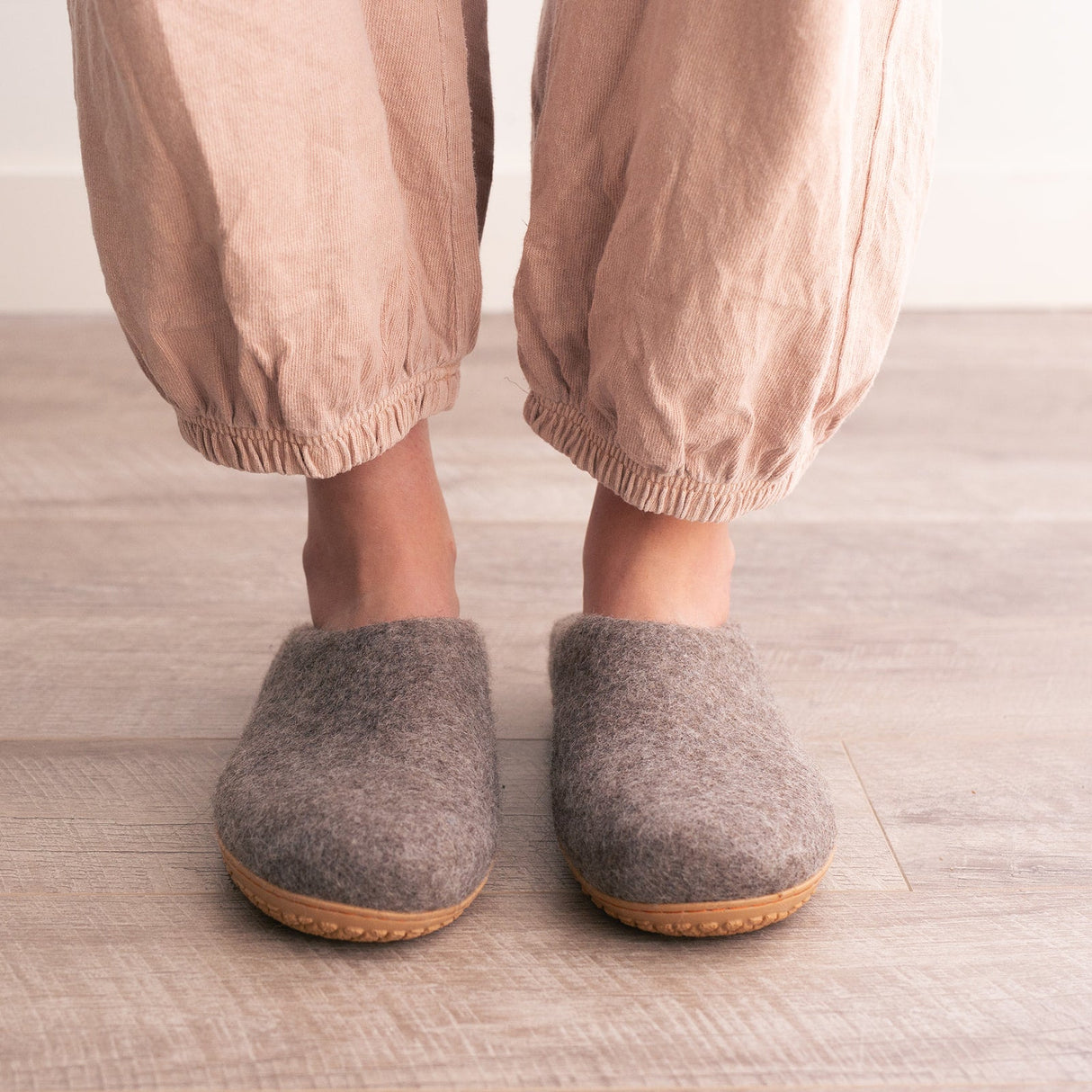 Earth Brown | Luxury Organic Merino Wool  from Fuzzy Cove