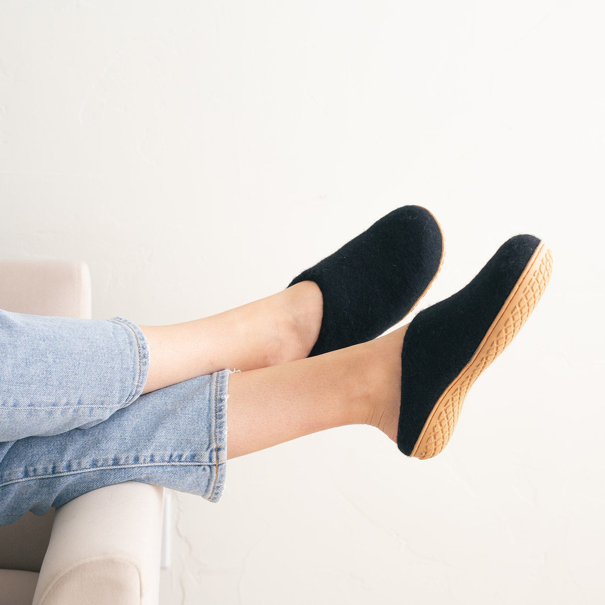 Night Black | Luxury Organic Merino Wool Slippers from Fuzzy Cove