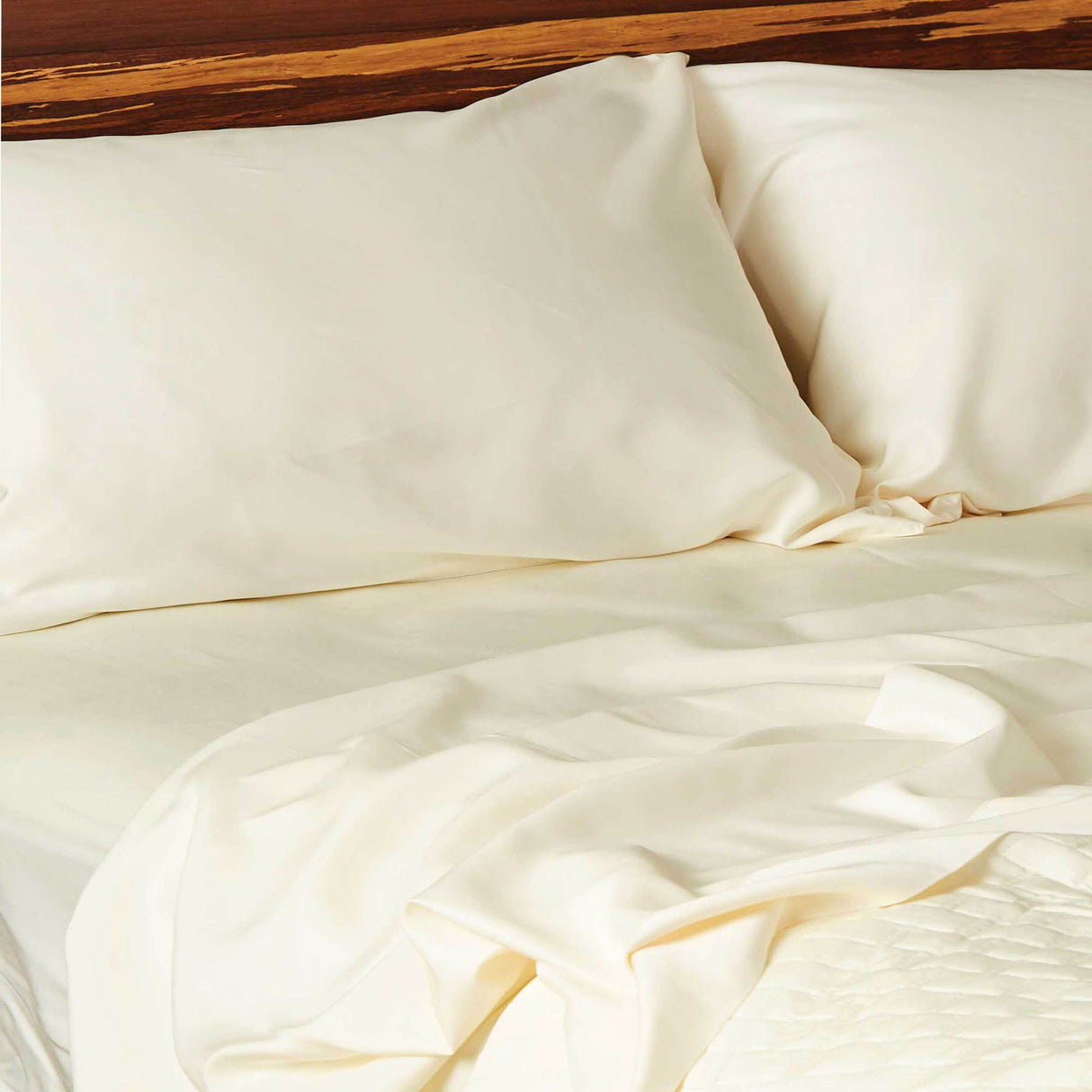 BedVoyage Maternity Bamboo Bed Sheet Set from BedVoyage