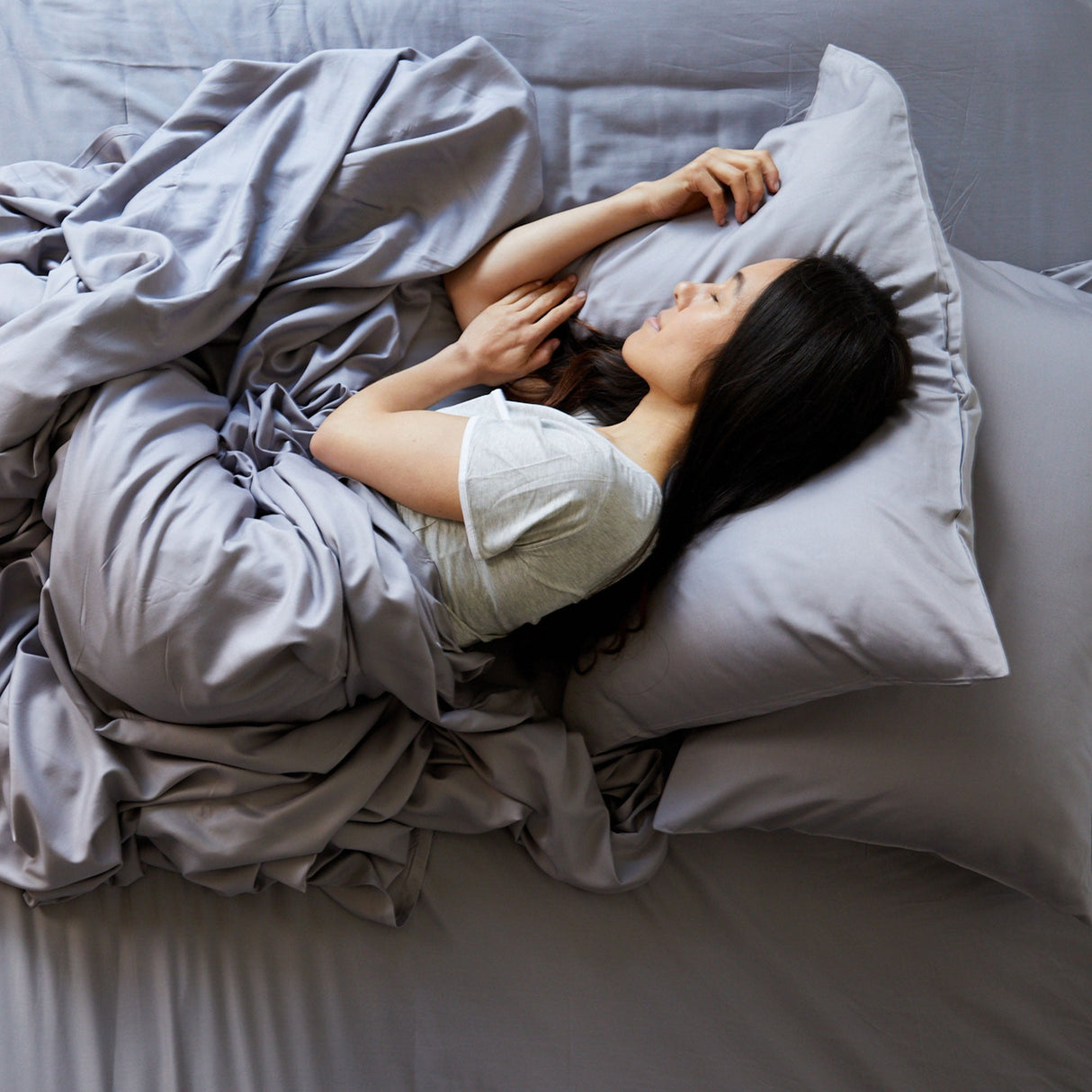 Bamboo Fitted Sheet - Platinum from BedVoyage