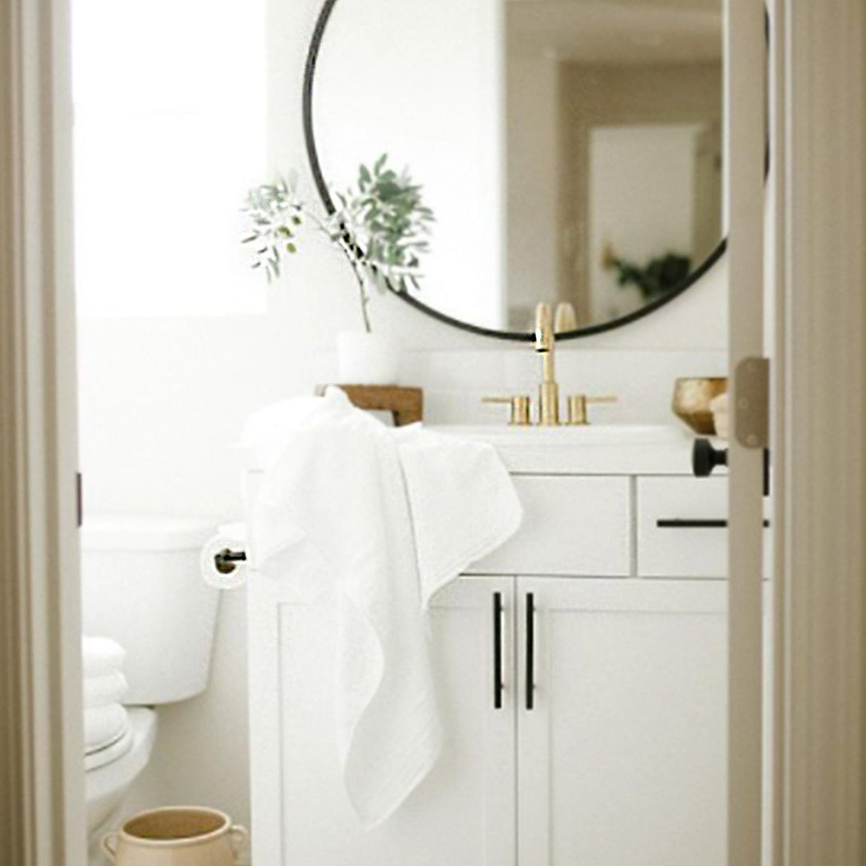 Bamboo Bath Towel - White from BedVoyage