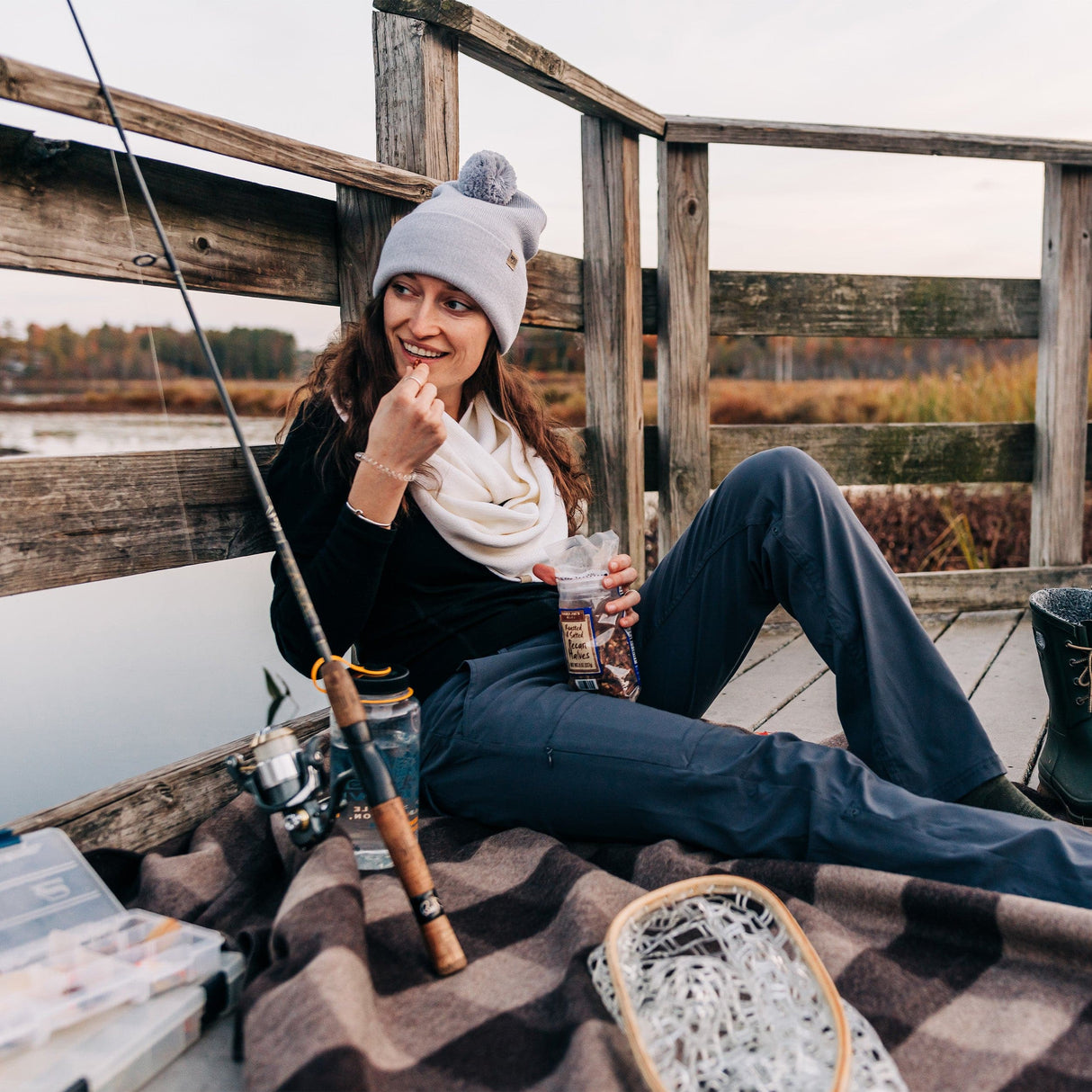Midweight - Everyday Knit Cuff Pom Beanie 100% Merino Wool from Minus33 Merino Wool Clothing