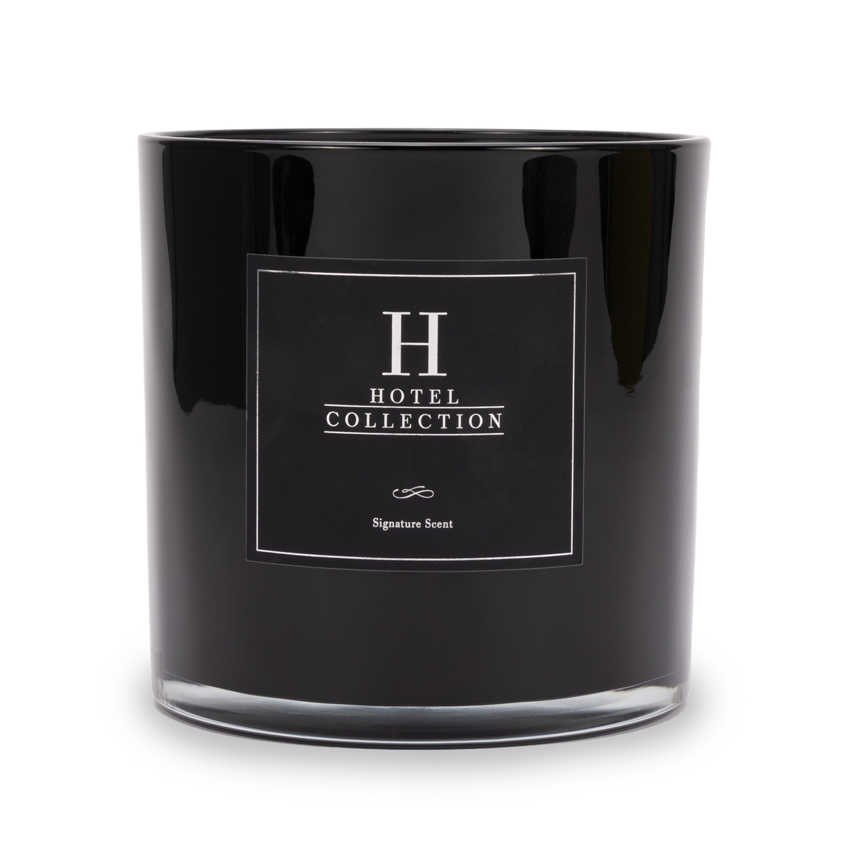 Deluxe Warm Cinnamon Apple Candle from Hotel Collection