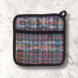 Corte Pocket Pot Holder from Upavim Crafts