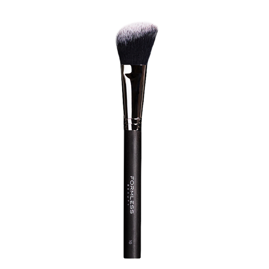 BLUSH BRUSH (Brush #10) from Formless Beauty