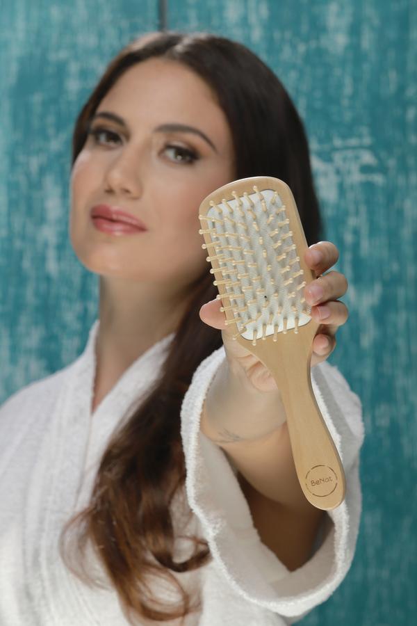 Natural Wooden Detangling Hair Brush from Choixe