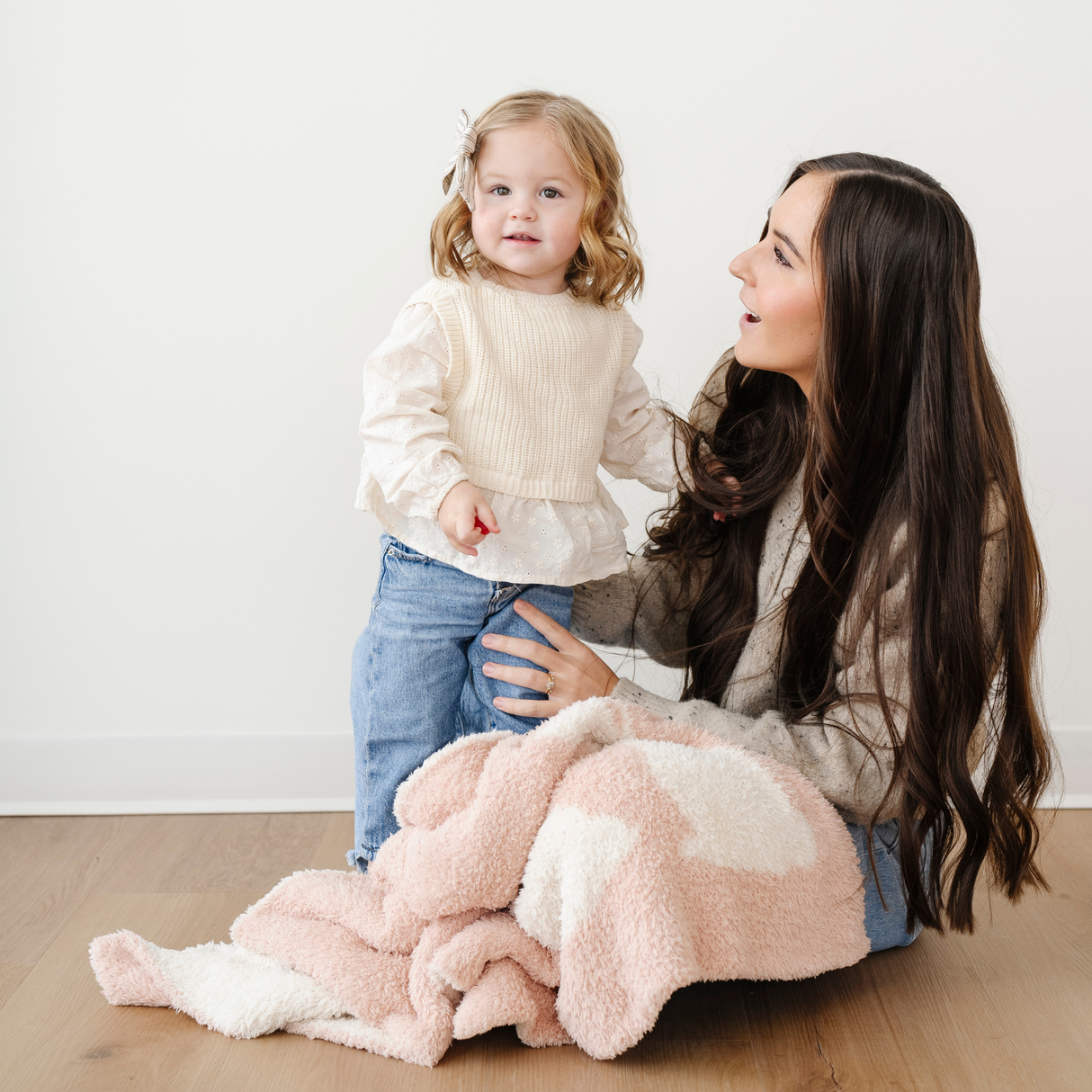 DOUBLE-LAYER BAMBONI® RECEIVING BLANKETS From Saranoni