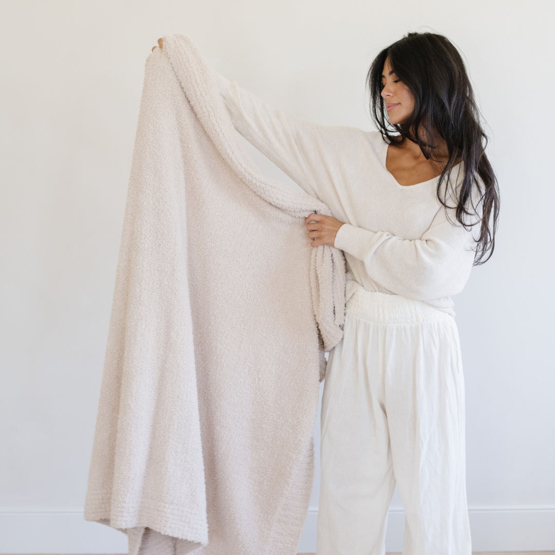 BAMBONI® THROW BLANKETS From Saranoni