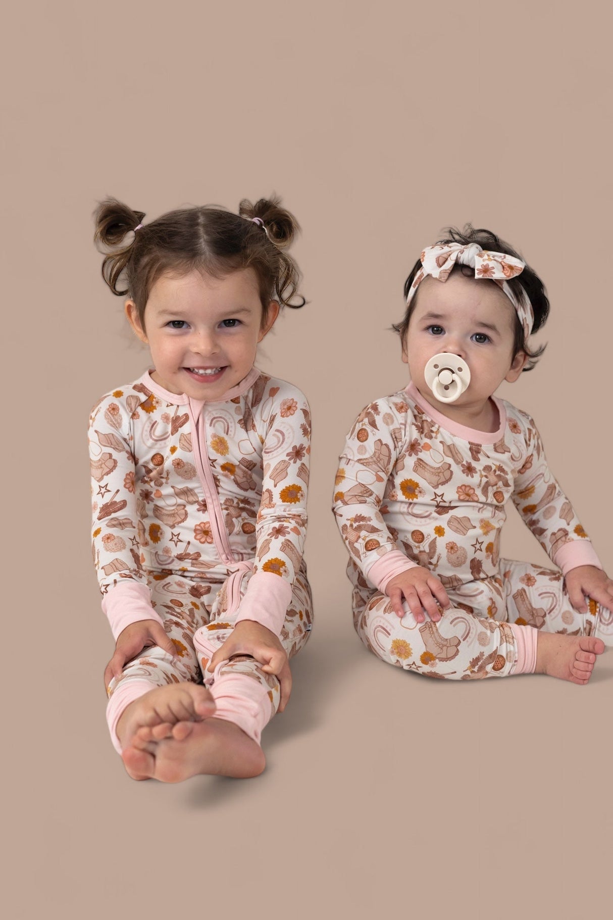 FLOWERS AND BOOTS DREAM SET from DREAM BIG LITTLE CO