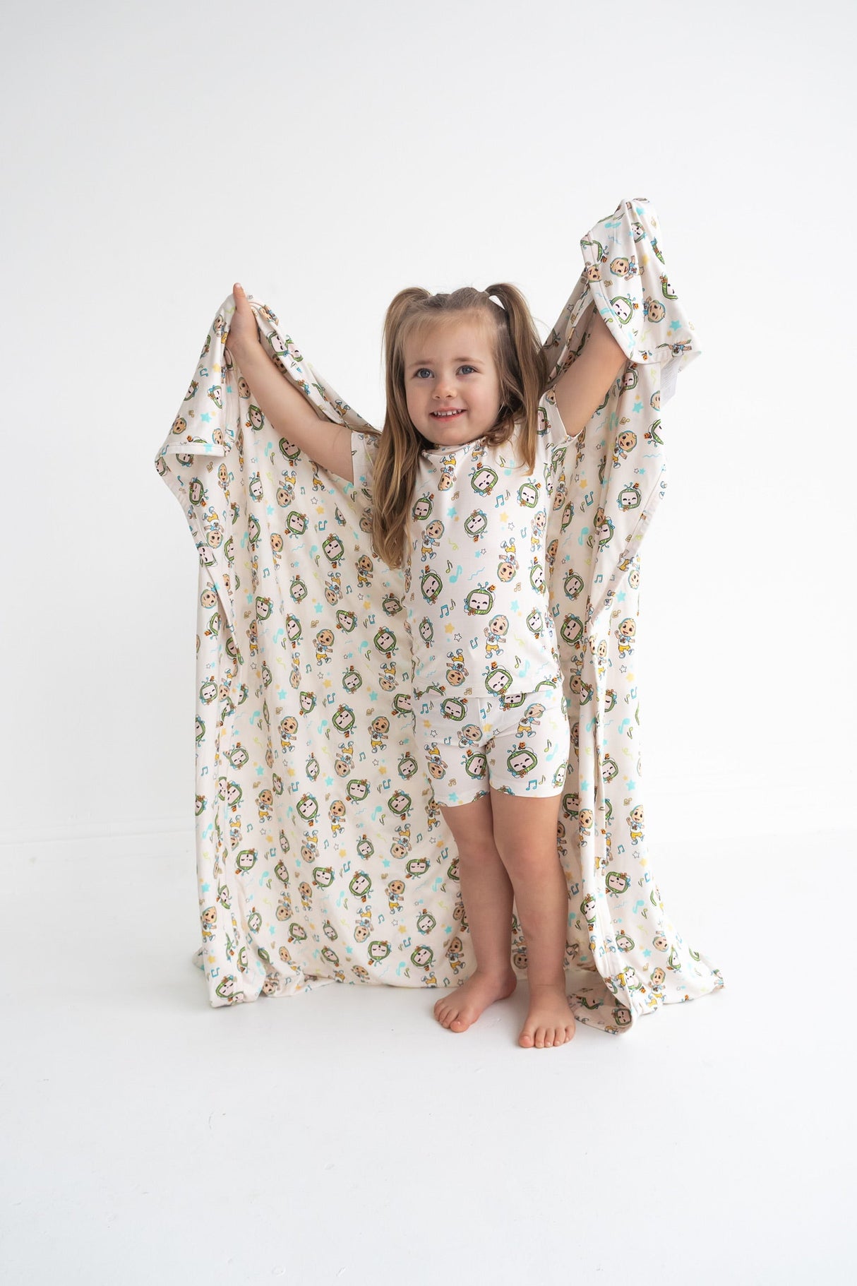Dream Big Little Co x CoComelon JJ MUSICAL MELON DREAM SHORT SET from DREAM BIG LITTLE CO