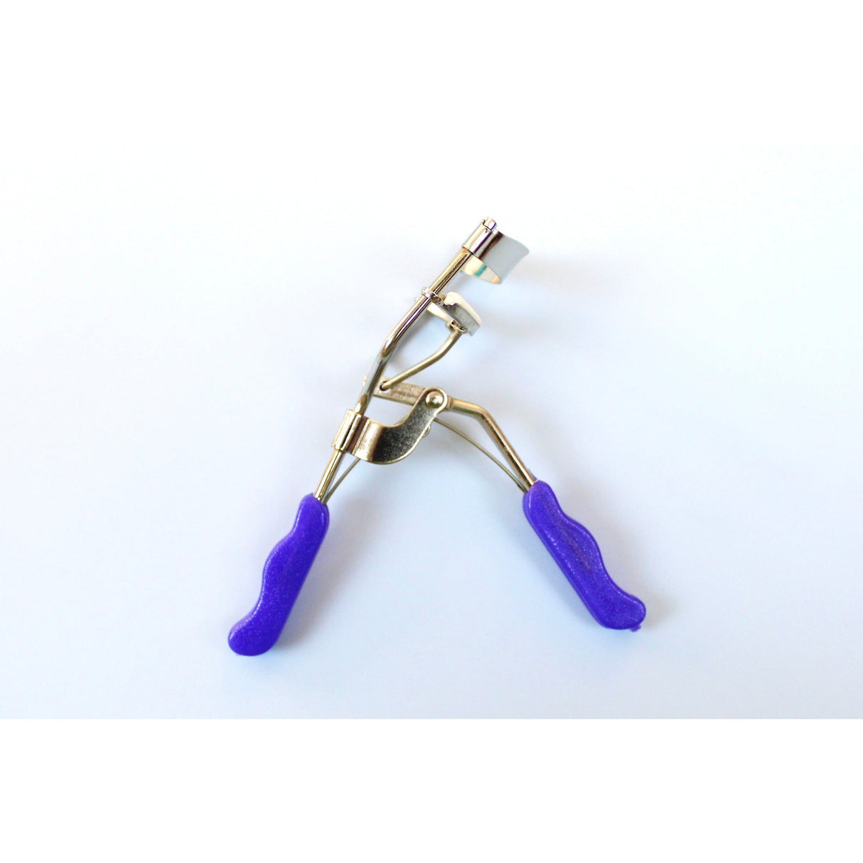 EYELASH CURLER from Prolux Cosmetics