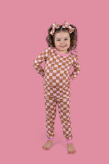 EXCLUSIVE SUNSET BEACH CHECKERS DREAM SET from DREAM BIG LITTLE CO