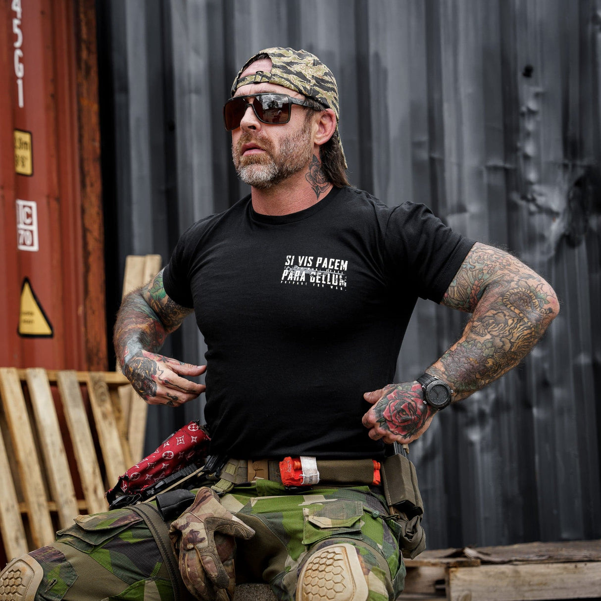 If You Want Peace Prepare For War. | SI VIS PACEM PARA BELLUM Men's T-Shirt From Combat Iron Apparel