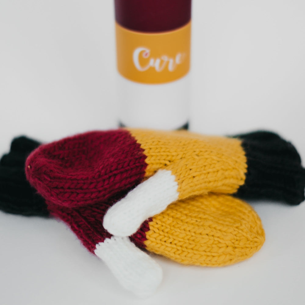 CURE Mittens (Maroon and Gold) from Pretty Simple
