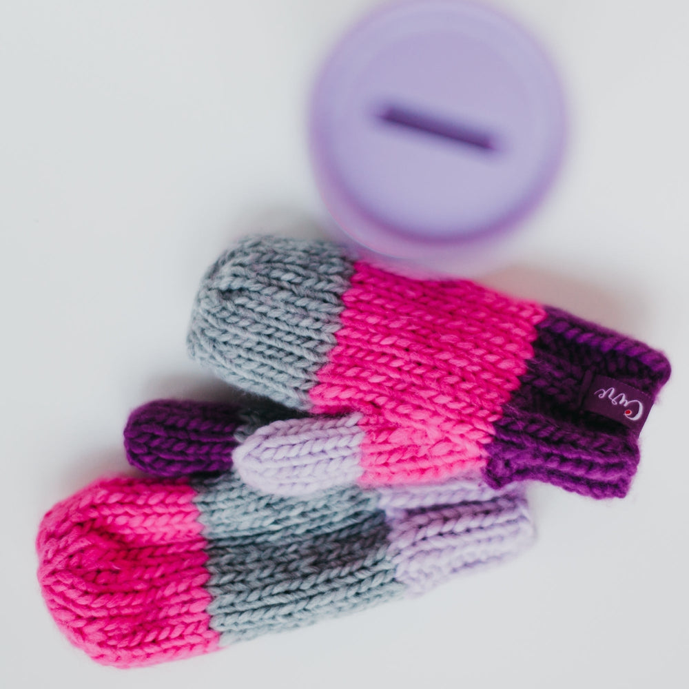 CURE Mittens (Pink) from Pretty Simple