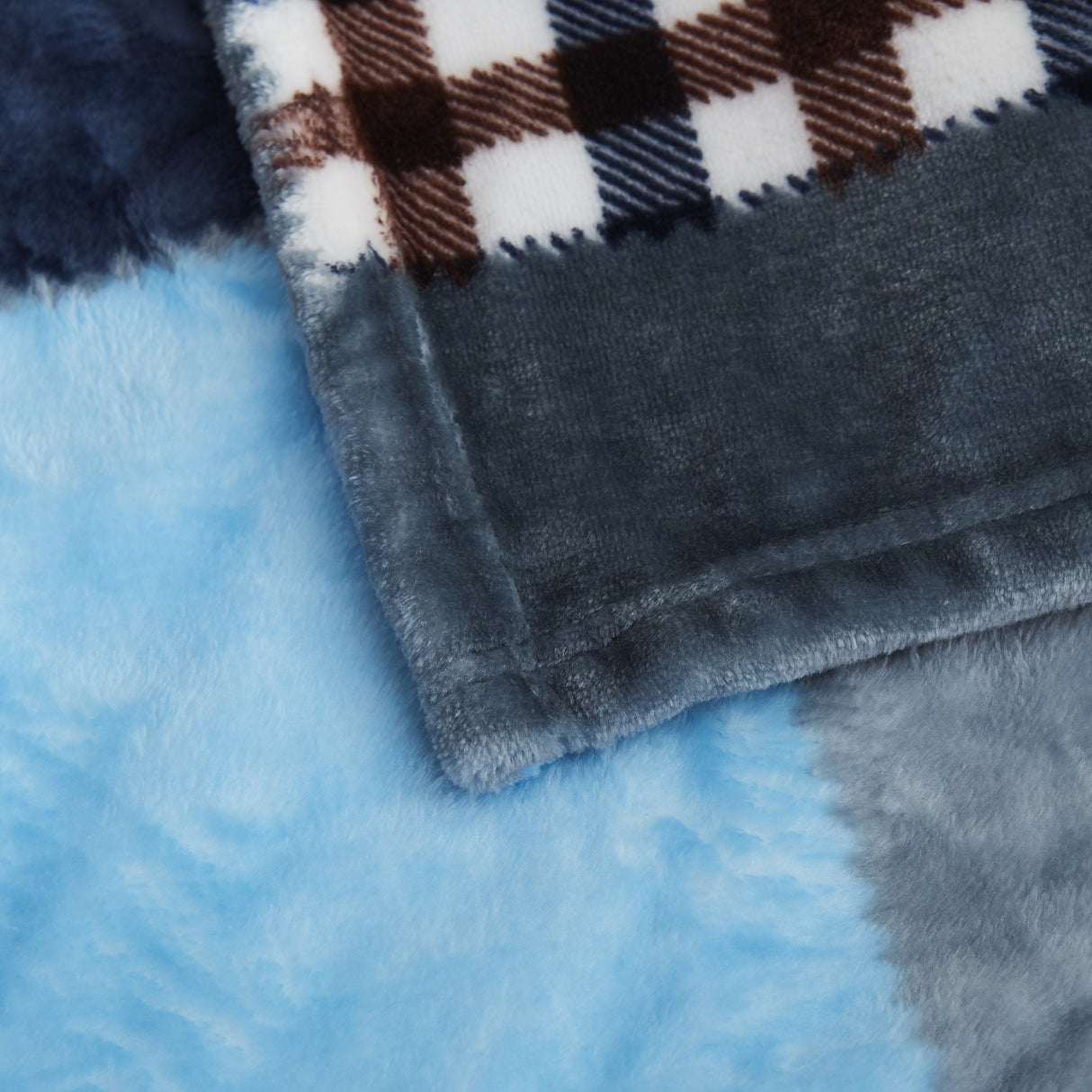 Tache Blue Lake Farmhouse Super Soft Plaid Patchwork Throw Blanket (4024) from Tache Home Fashion
