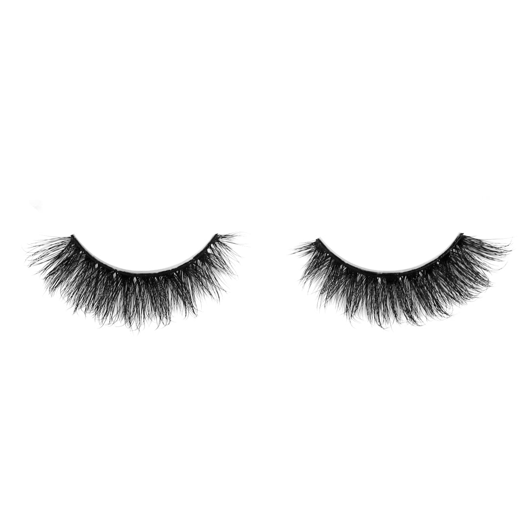GladGirl False Lash Kit - Cat Eye Volume from GladGirl