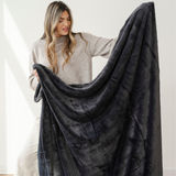 LUSH THROW BLANKETS From Saranoni