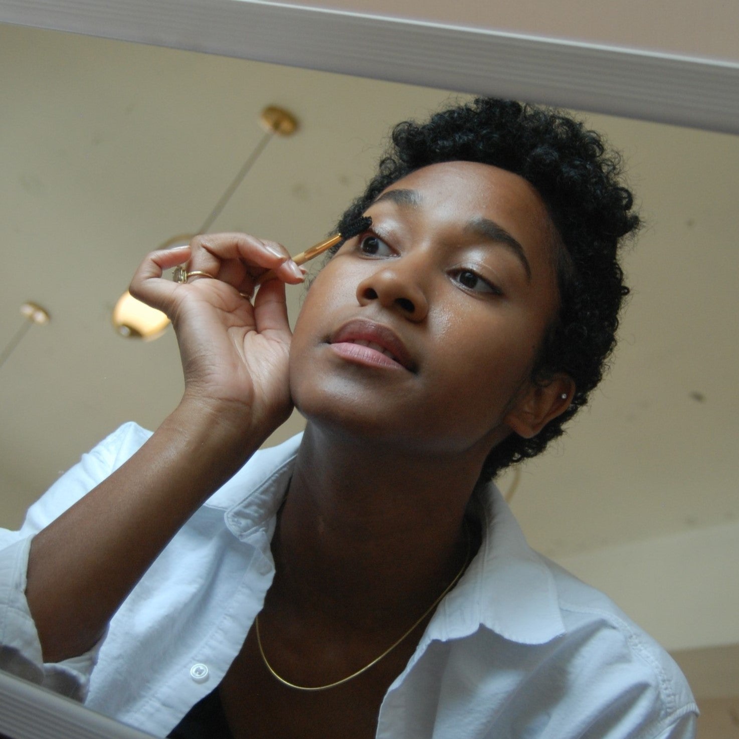 Black Vegan Zero-Waste Mascara From River Organics