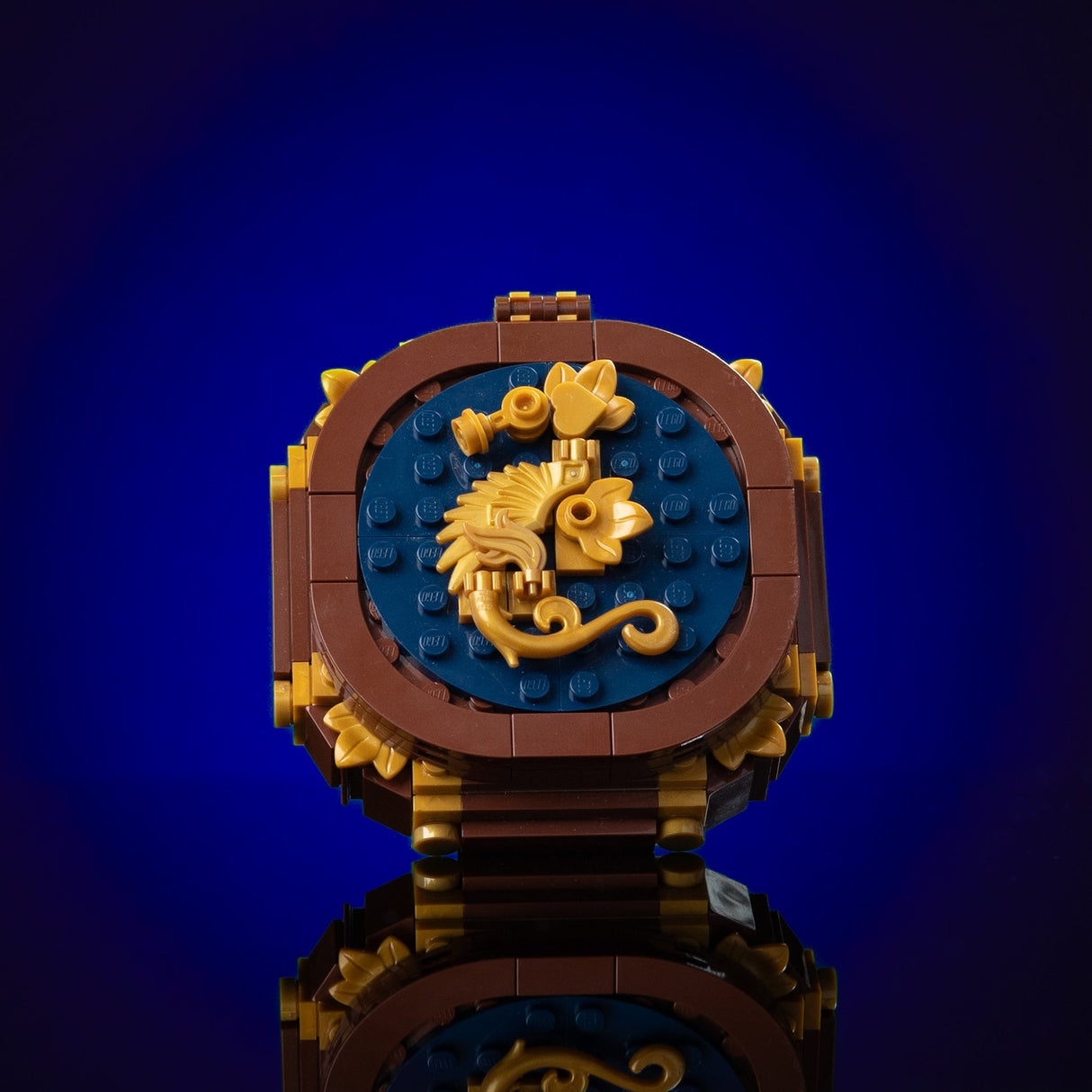 Life-Sized Pirate Compass from Bricker Builds