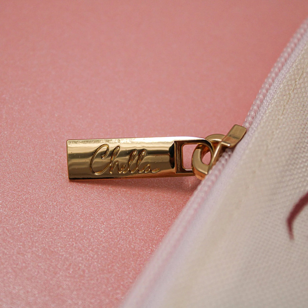 everyday makeup bag from Chella