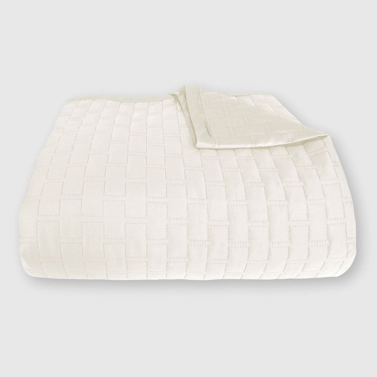 Bamboo Quilted Coverlet - Ivory from BedVoyage