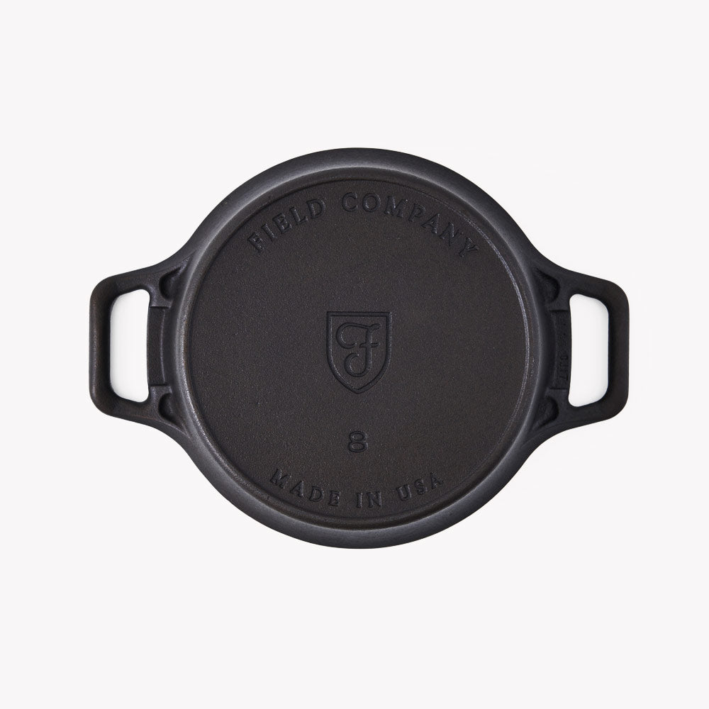 No.8 Cast Iron Dutch Oven From Field Company