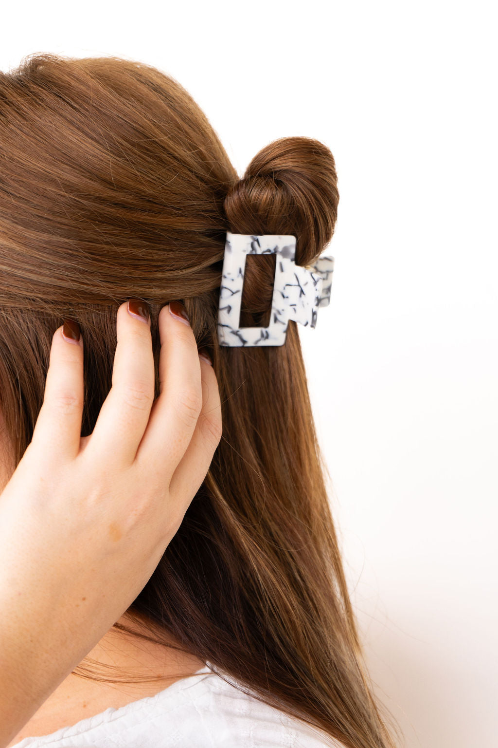 Carly Hair Claw - Marble from Spiffy & Splendid