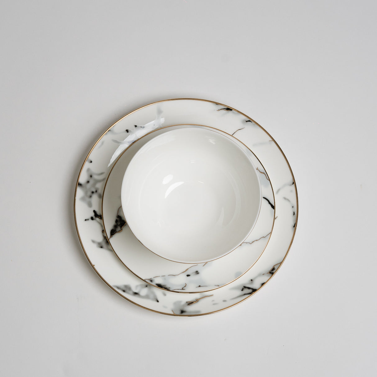 Ozarke's Alliance Grey Marble Plate Set from Ozarké