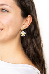 Dainty Daisy Earrings from Spiffy & Splendid