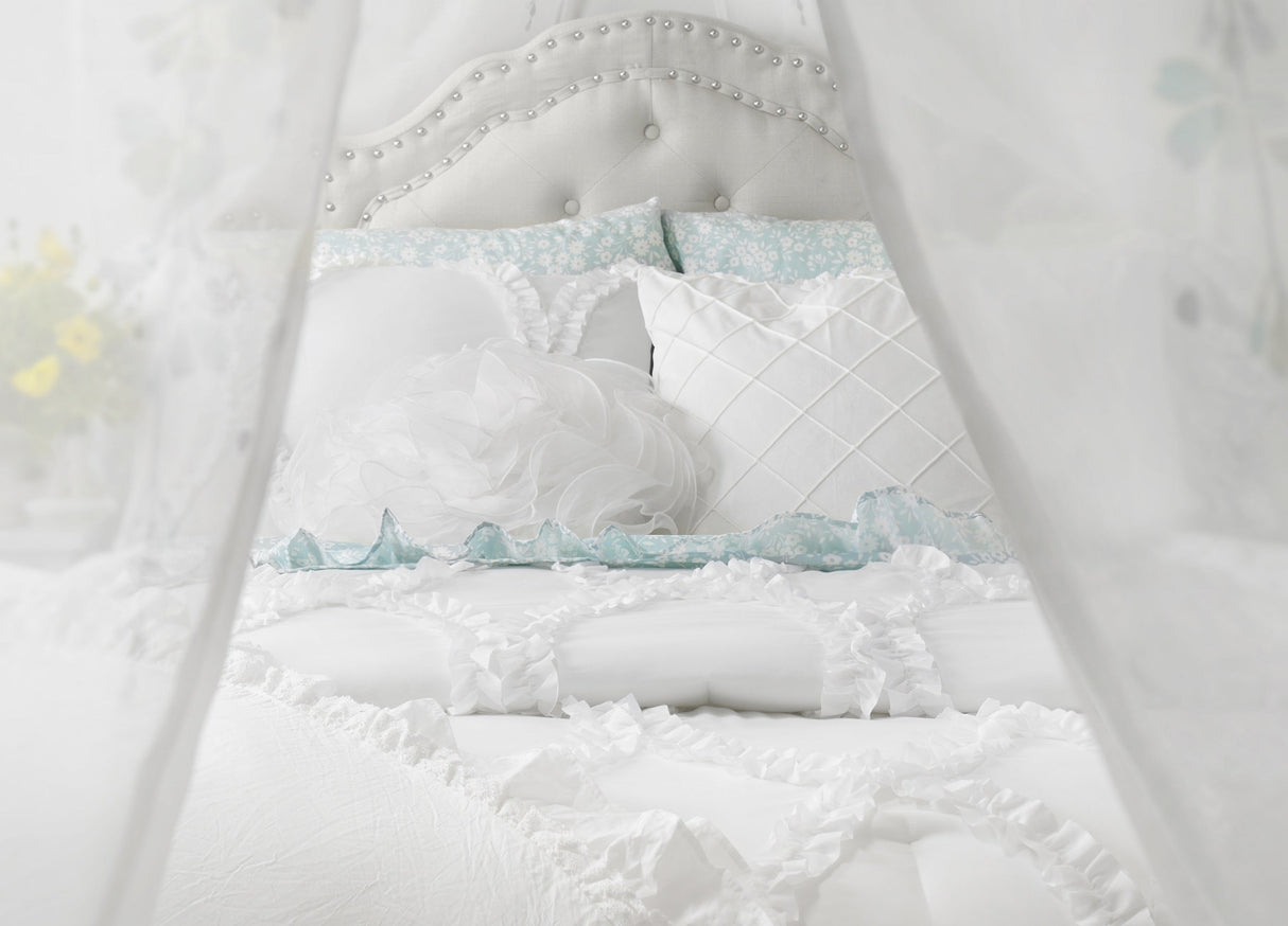Avon 3 Piece Comforter Set from LushDecor