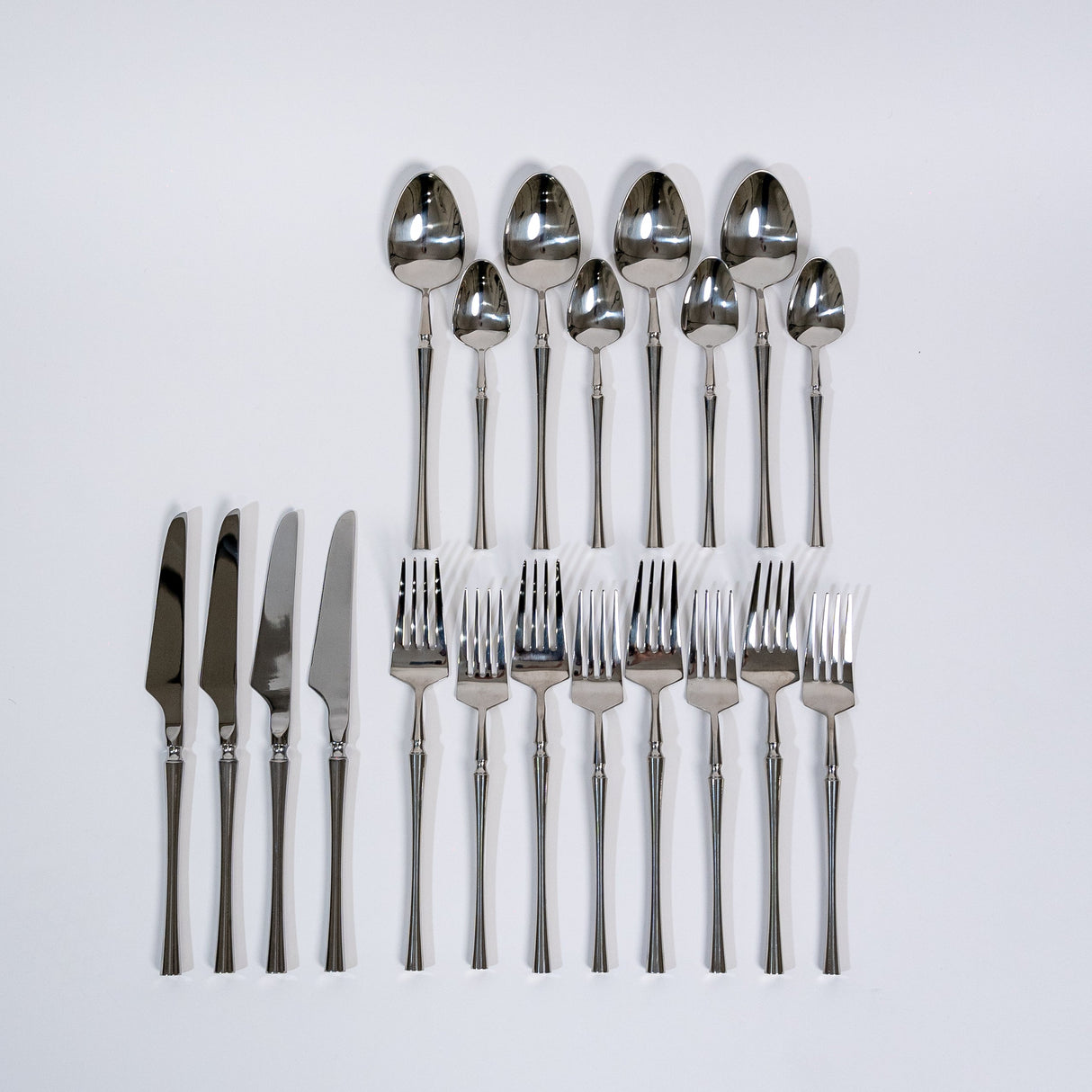 Living Essence Cutlery Set from Ozarké