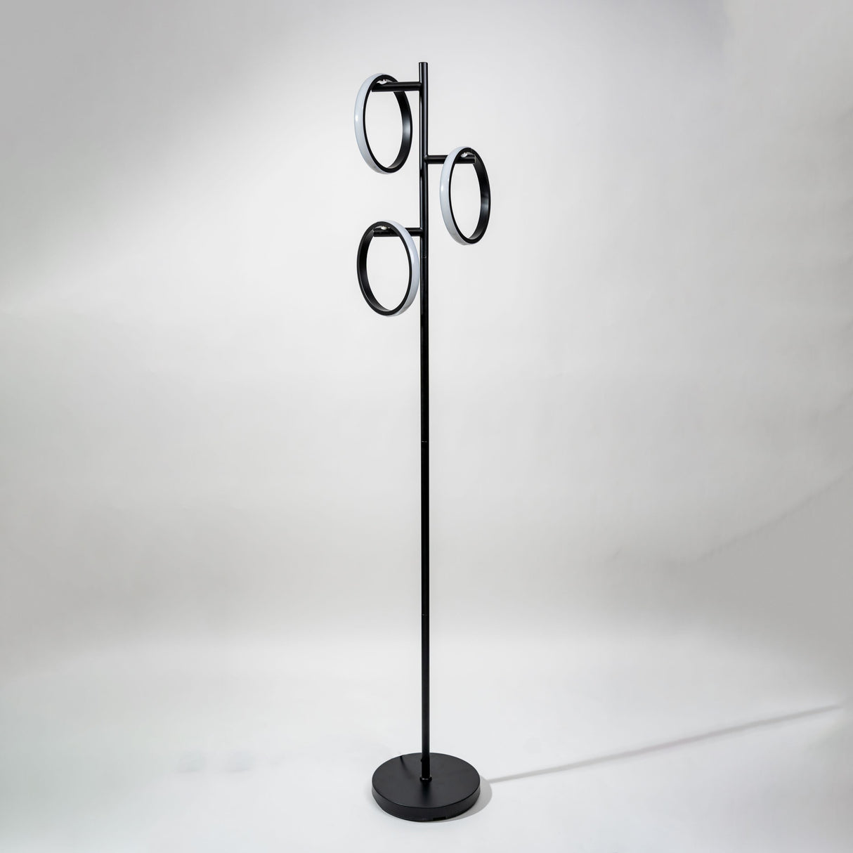 Neo Floor Lamp from Ozarké