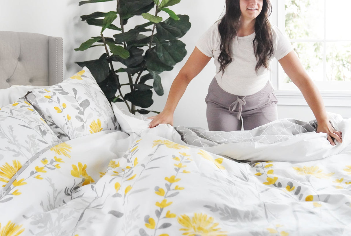 Aprile Reversible Cotton Duvet Cover 3 Piece Set from LushDecor