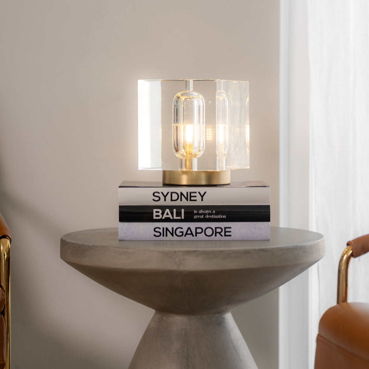 Amarjot Crystal Table Lamp From Ozarké