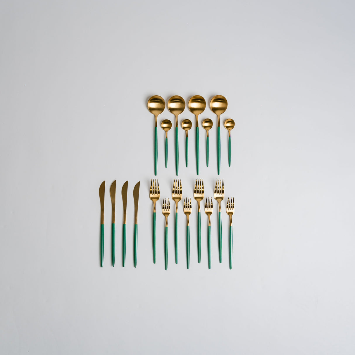 Royal Cutlery Set from Ozarké