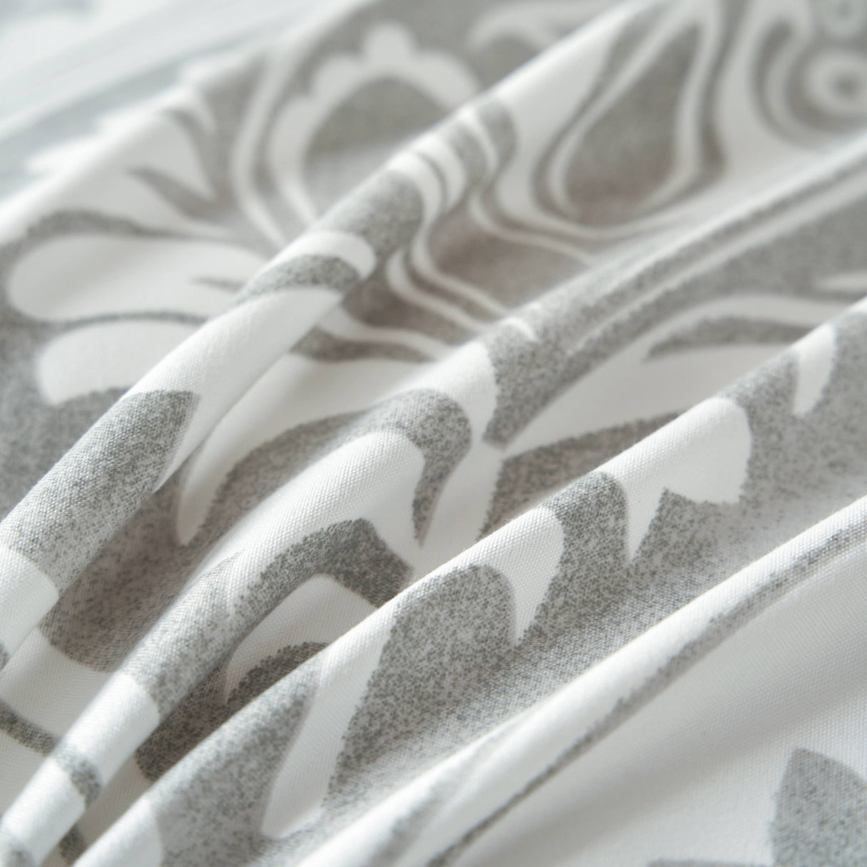 Tache Dreamy Moon Sky Ogee Damask Heather Gray White Duvet Cover (TB300) from Tache Home Fashion