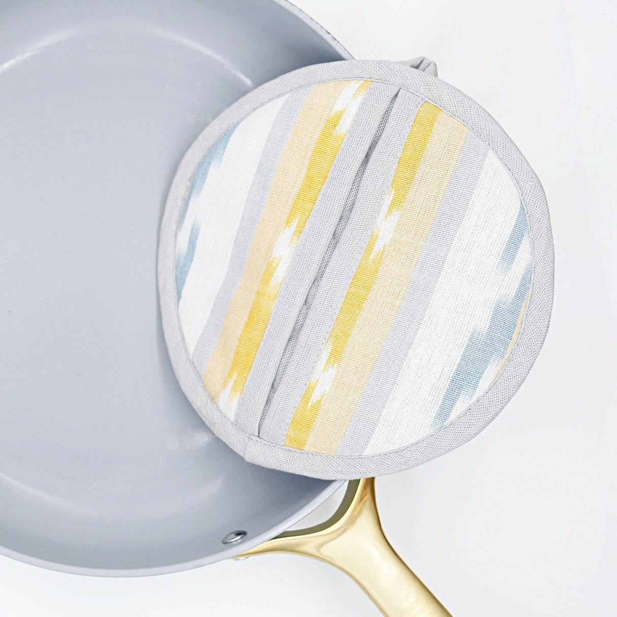 Round Pot Holder from Upavim Crafts