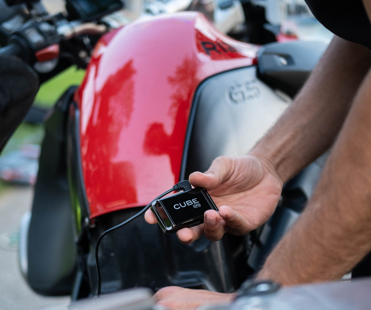 Cube GPS Tracker: Real-Time GPS Tracker | 4G LTE | Rechargeable Battery from Cube Tracker