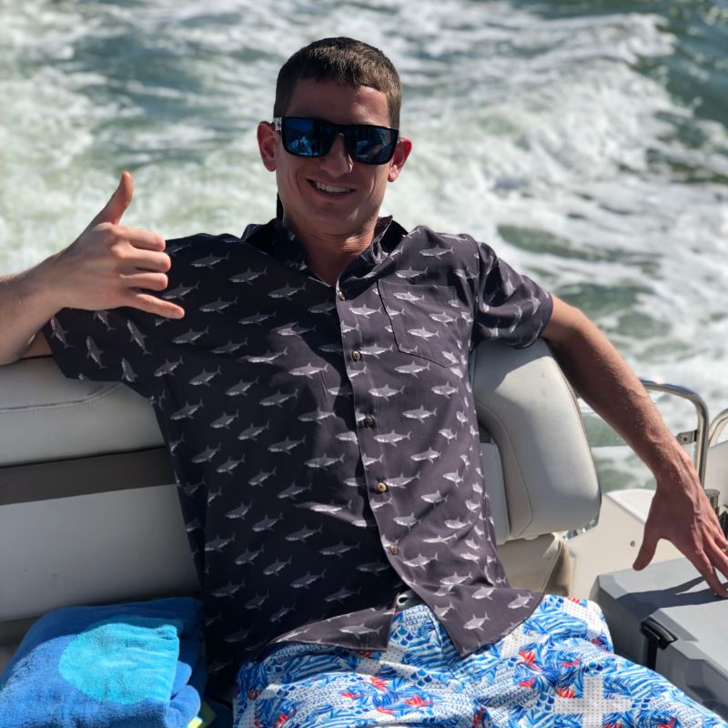 Super Stretch - Daddy Shark Hawaiian Shirt from Tropical Bros