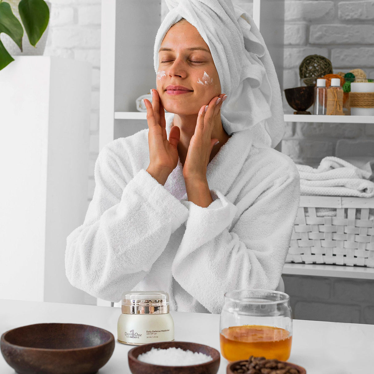 Derm #1 Daily Defense Moisturizer with SPF 30 - 1oz from Best Clean Beauty