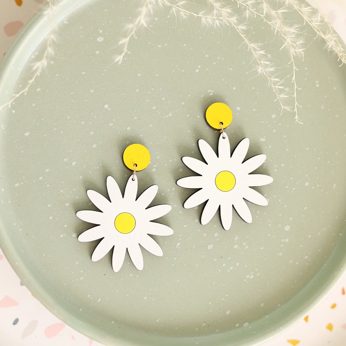 Daisy Stud Dangle Earrings from LE CHIC MIAMI