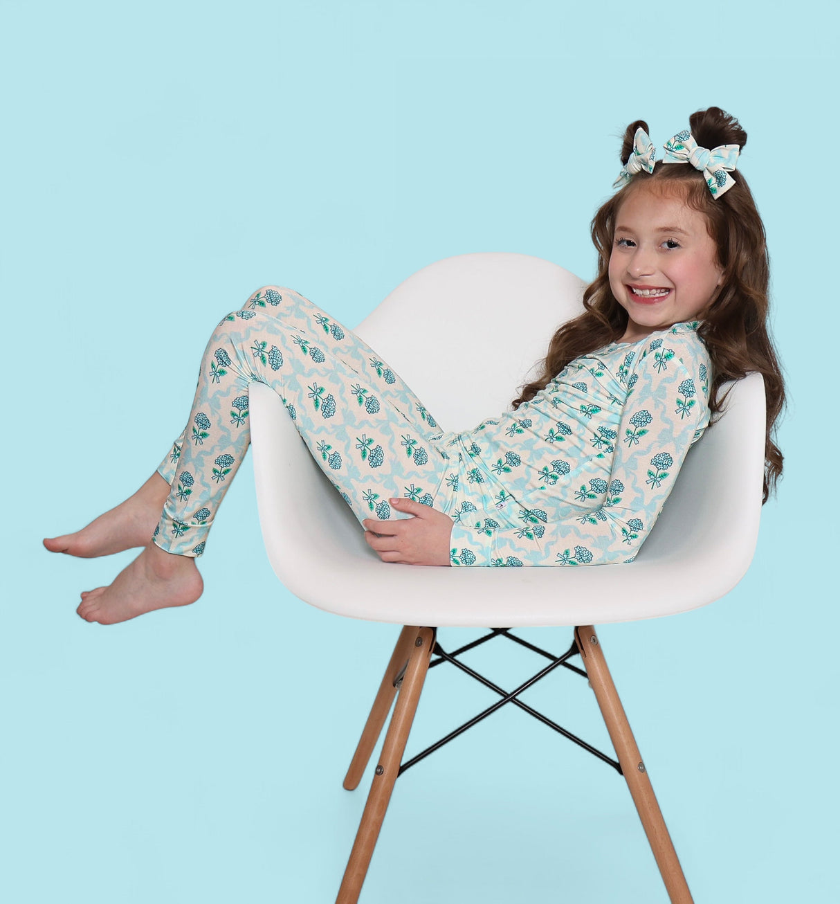 BLUE RIBBON BLOOMS DREAM SET from DREAM BIG LITTLE CO