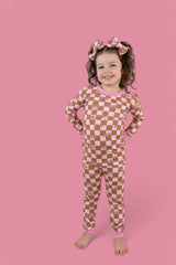 EXCLUSIVE SUNSET BEACH CHECKERS DREAM SET from DREAM BIG LITTLE CO