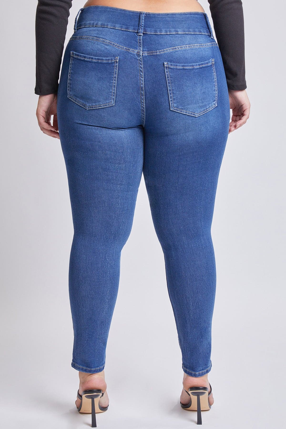 Women's Plus Essential  Skinny Jeans From YMI JEANS