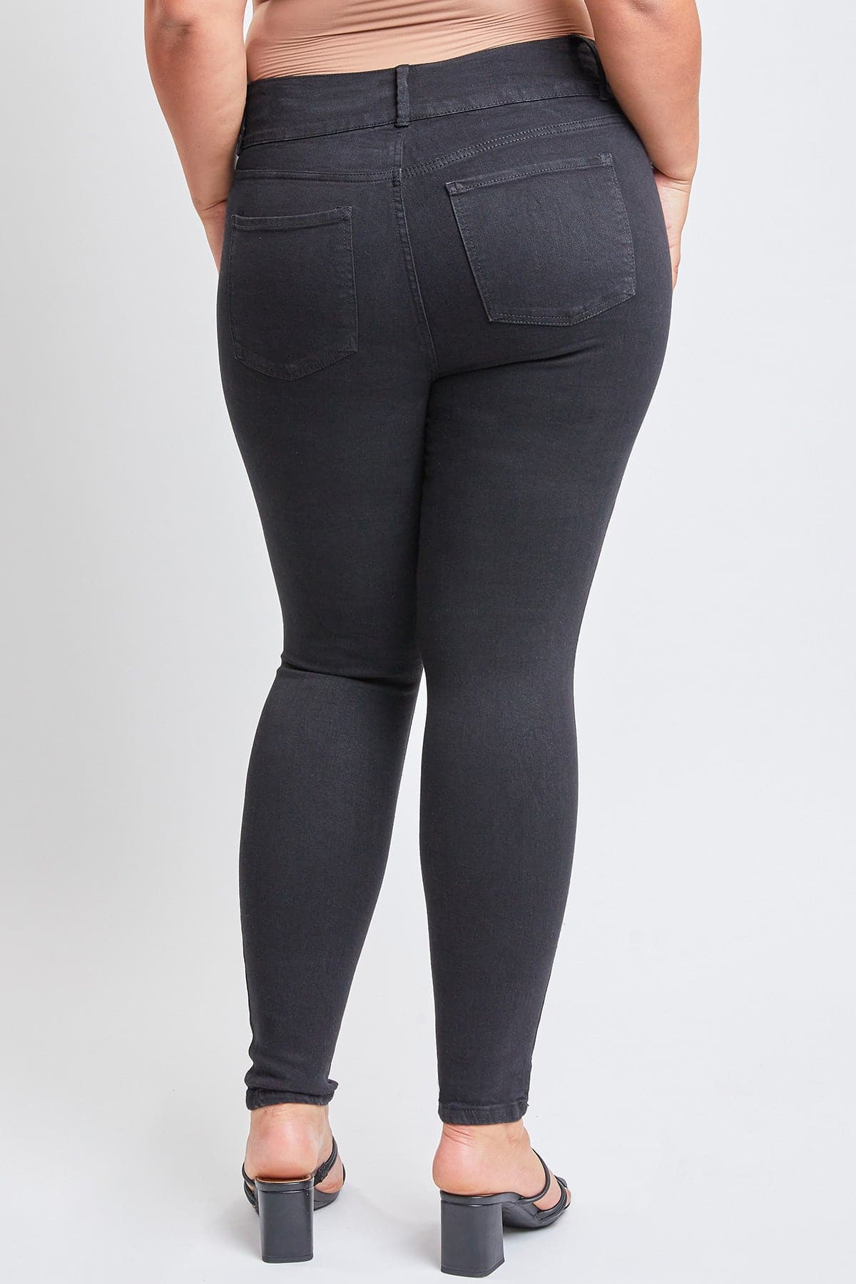 Women's Plus Essential Sustainable Skinny Jeans  From YMI JEANS