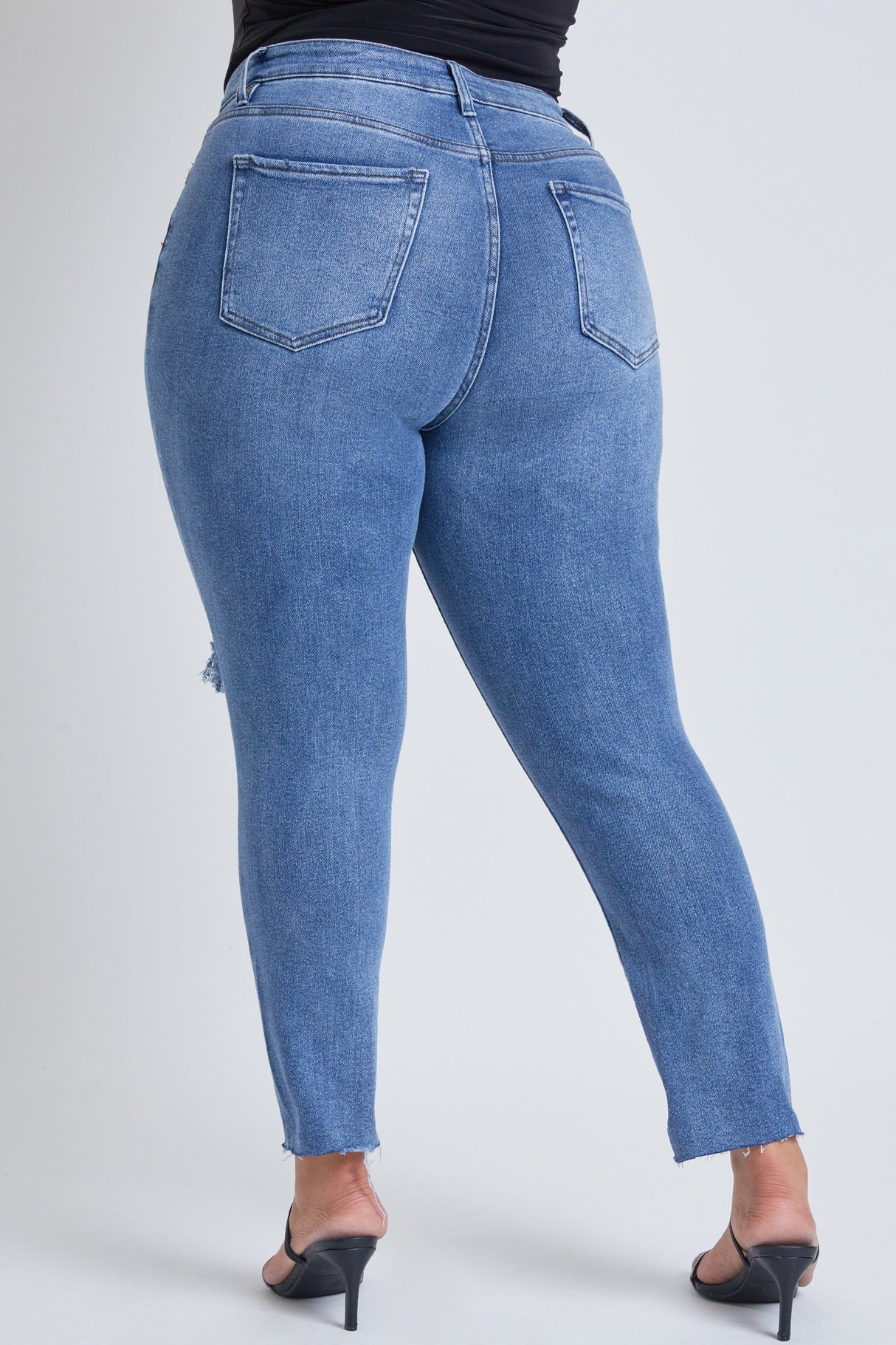 Women's Plus Dream  Ankle Jeans From YMI JEANS