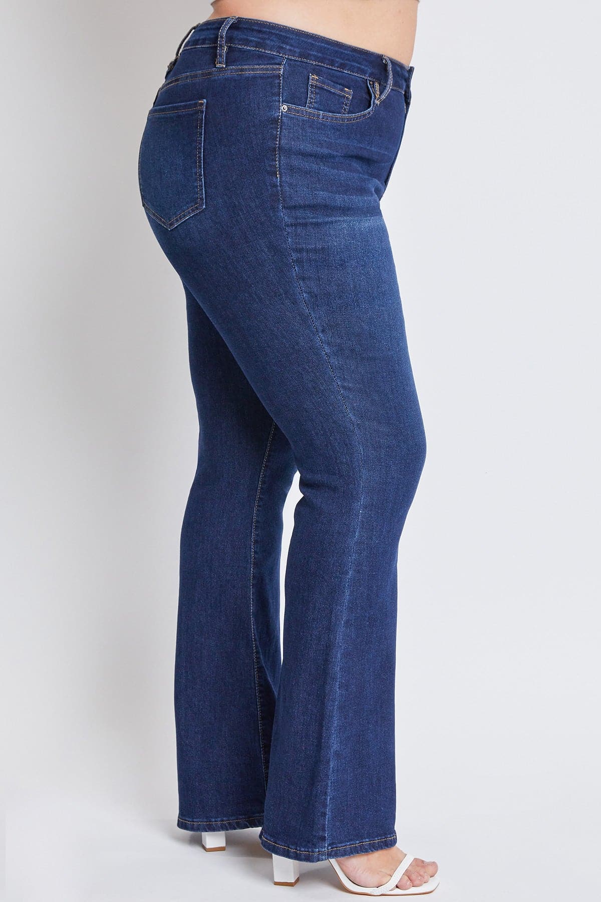Women's Plus Size Basic Flare Jeans  From YMI JEANS