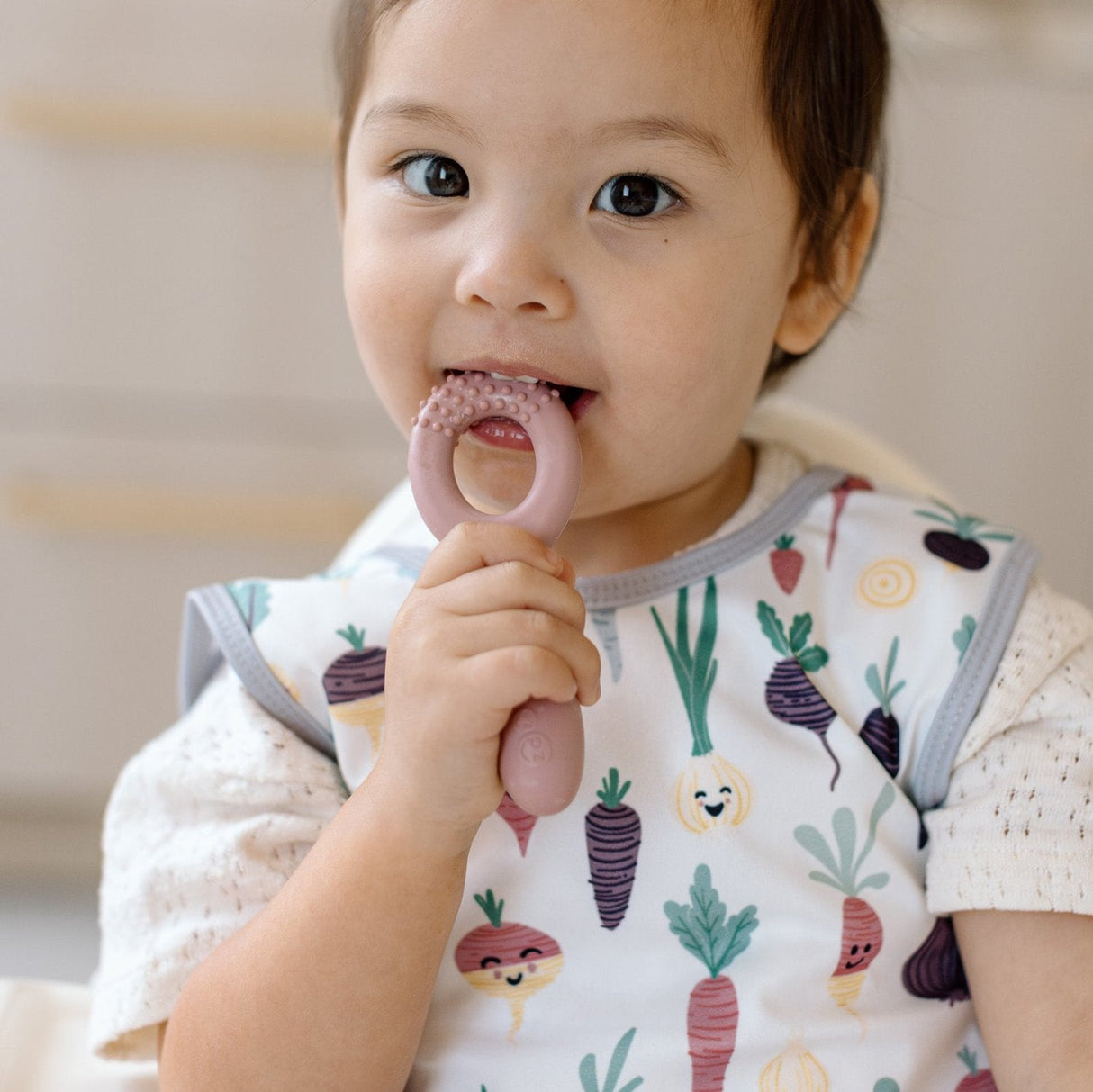 Root Veggies Bapron from BapronBaby